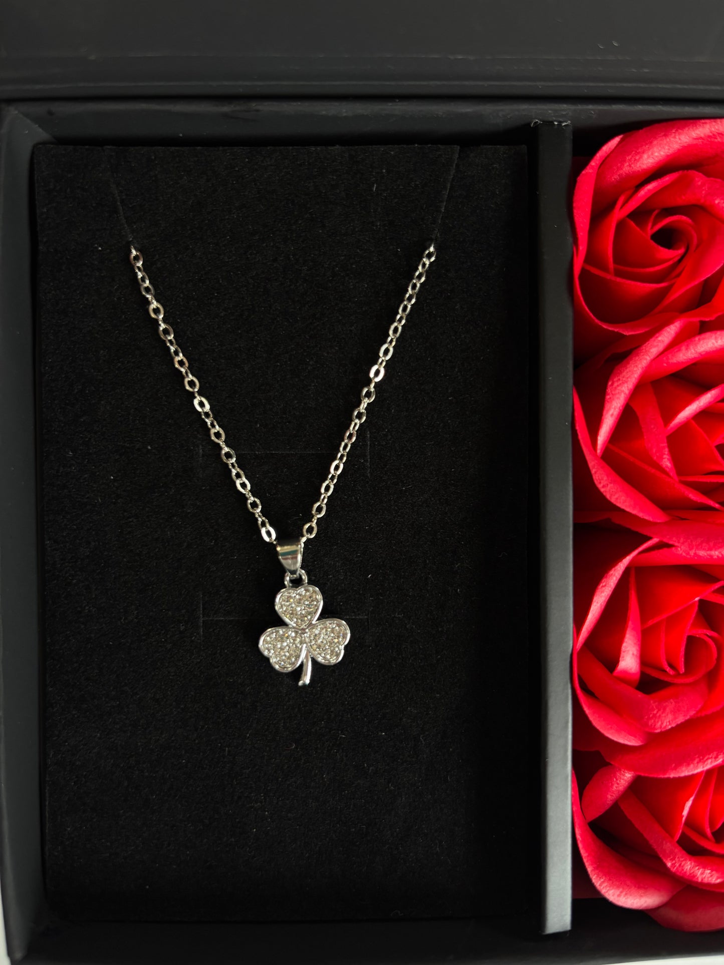 💝 Caja Forever Love