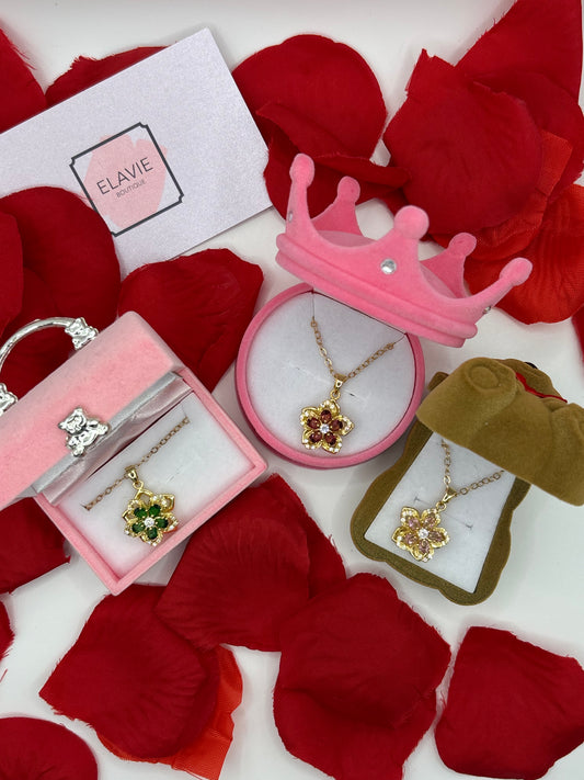 Collar Flor Giratoria By "Rapunzel"